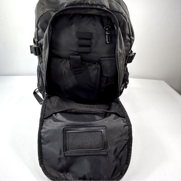 Targus Laptop Backpack - Picture 11 of 15